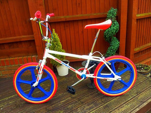 Vélo BMX RADIO Dice Rouge 16PO Vélo BMX RADIO Dice Rouge 16PO