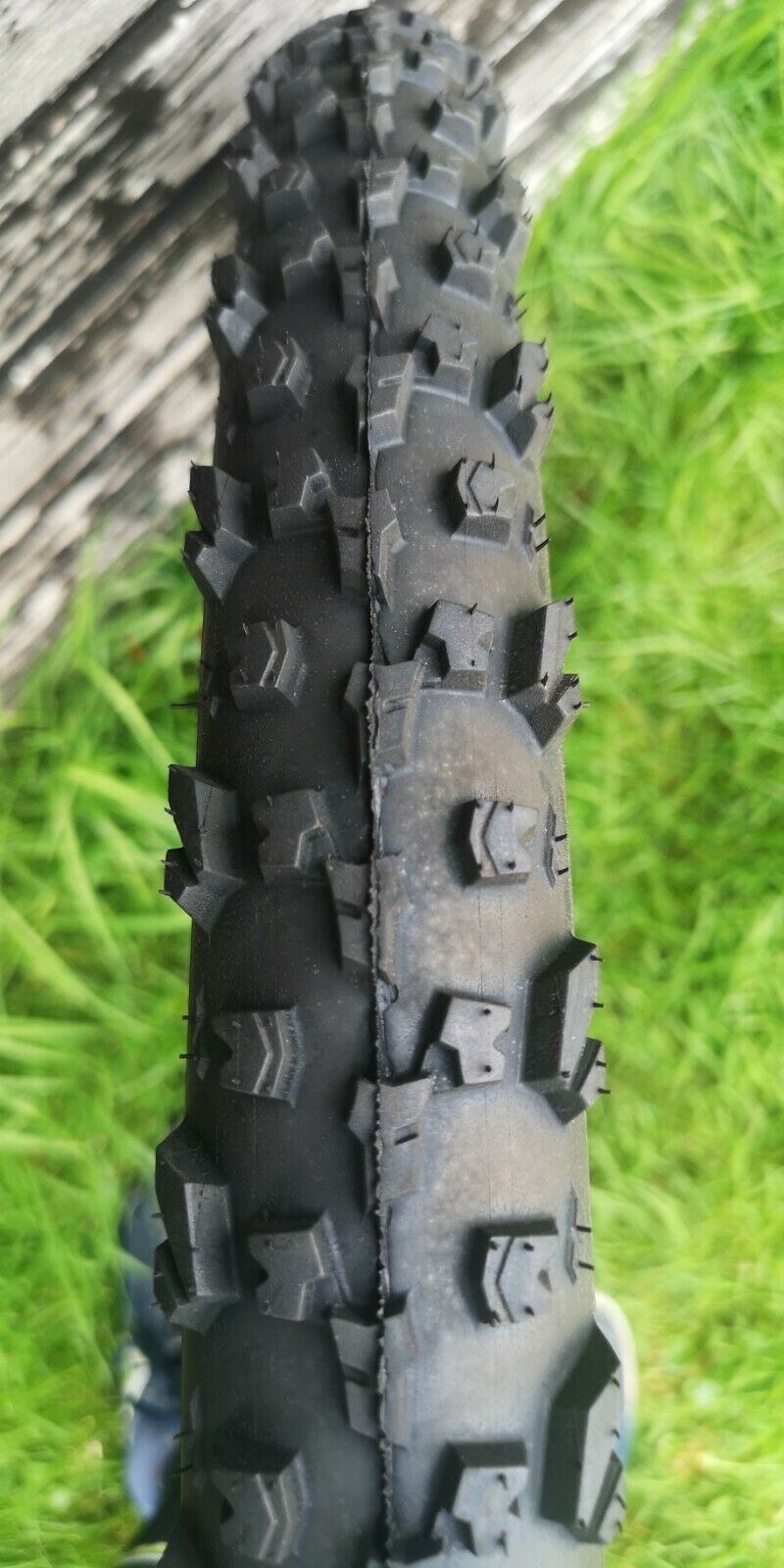 MITAS NEPTUNE 26 x 2.10 Mountain Bike Tyre